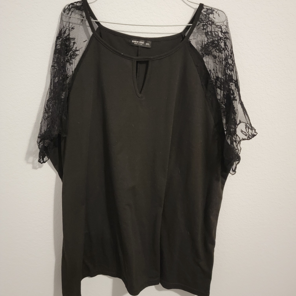 Shein curve Ladies plus size black blouse